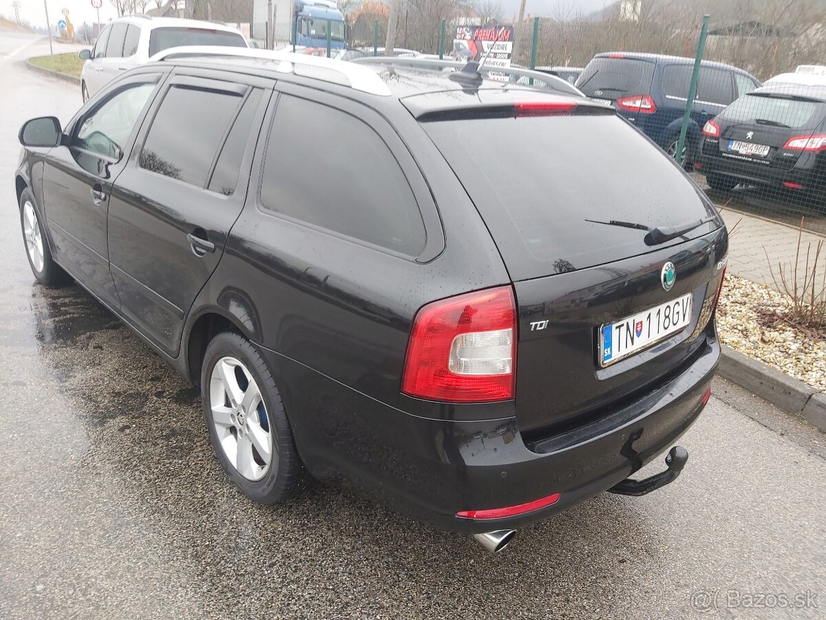 Škoda Octavia Combi 1.6 TDI CR DPF Elegance - 6