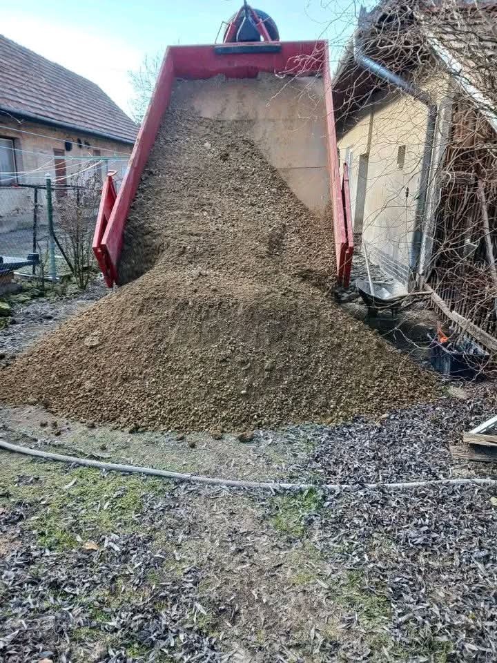 Hľadáme stavebné práce výkopové - 6