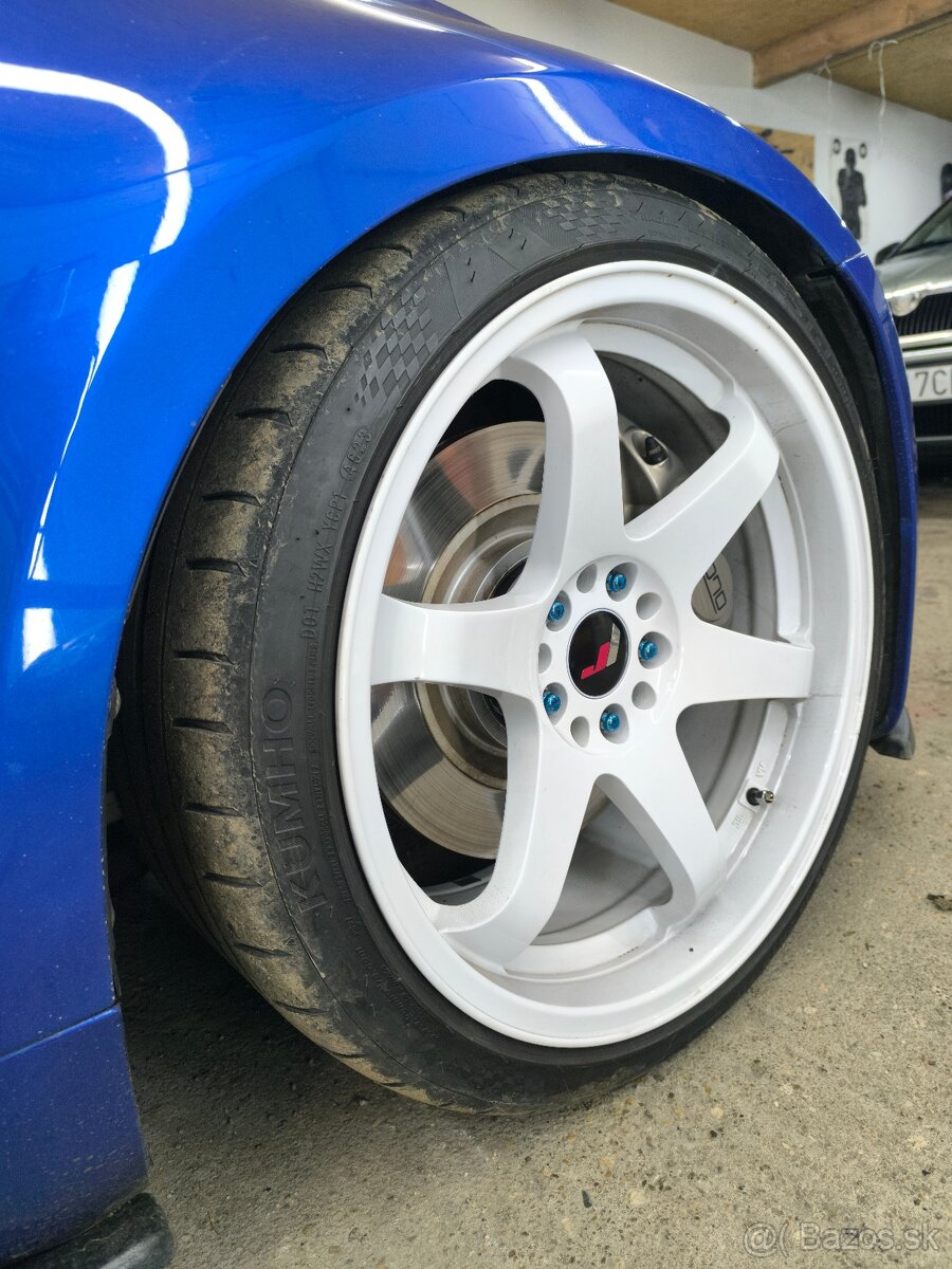 Japan Racing JR3 - 6