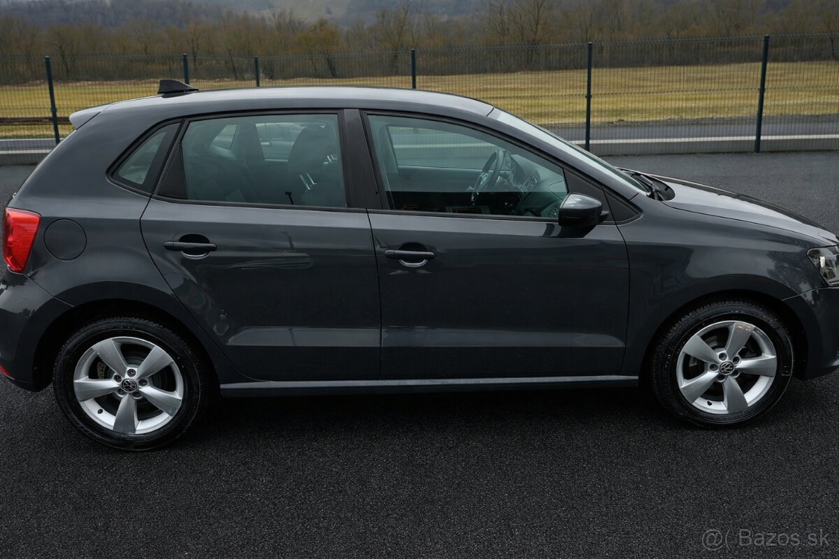VOLKSWAGEN POLO 1.0MPI TREND 2017 - 6