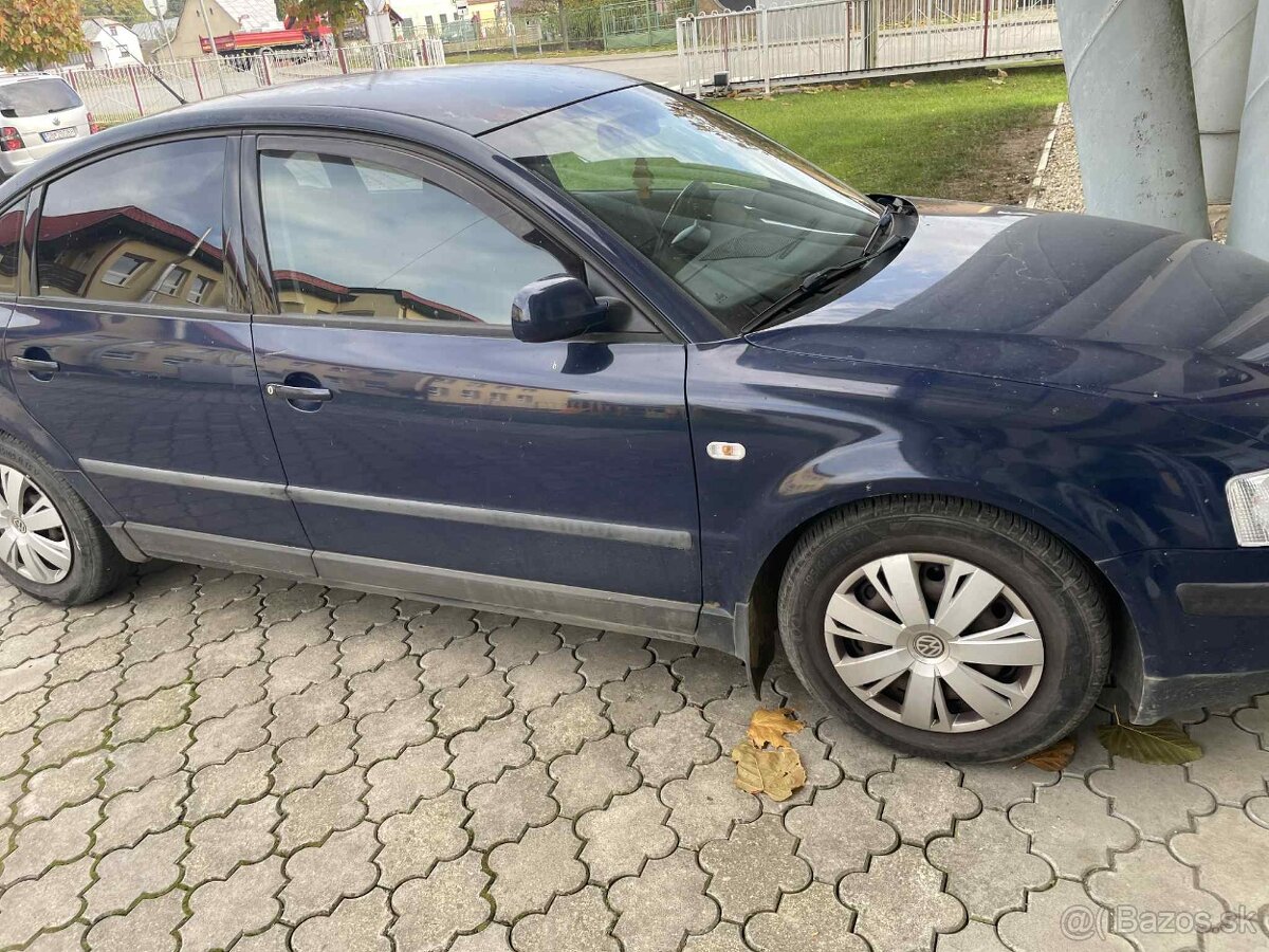 osobné motorové vozidlo - Wolkswagen Passat - 6