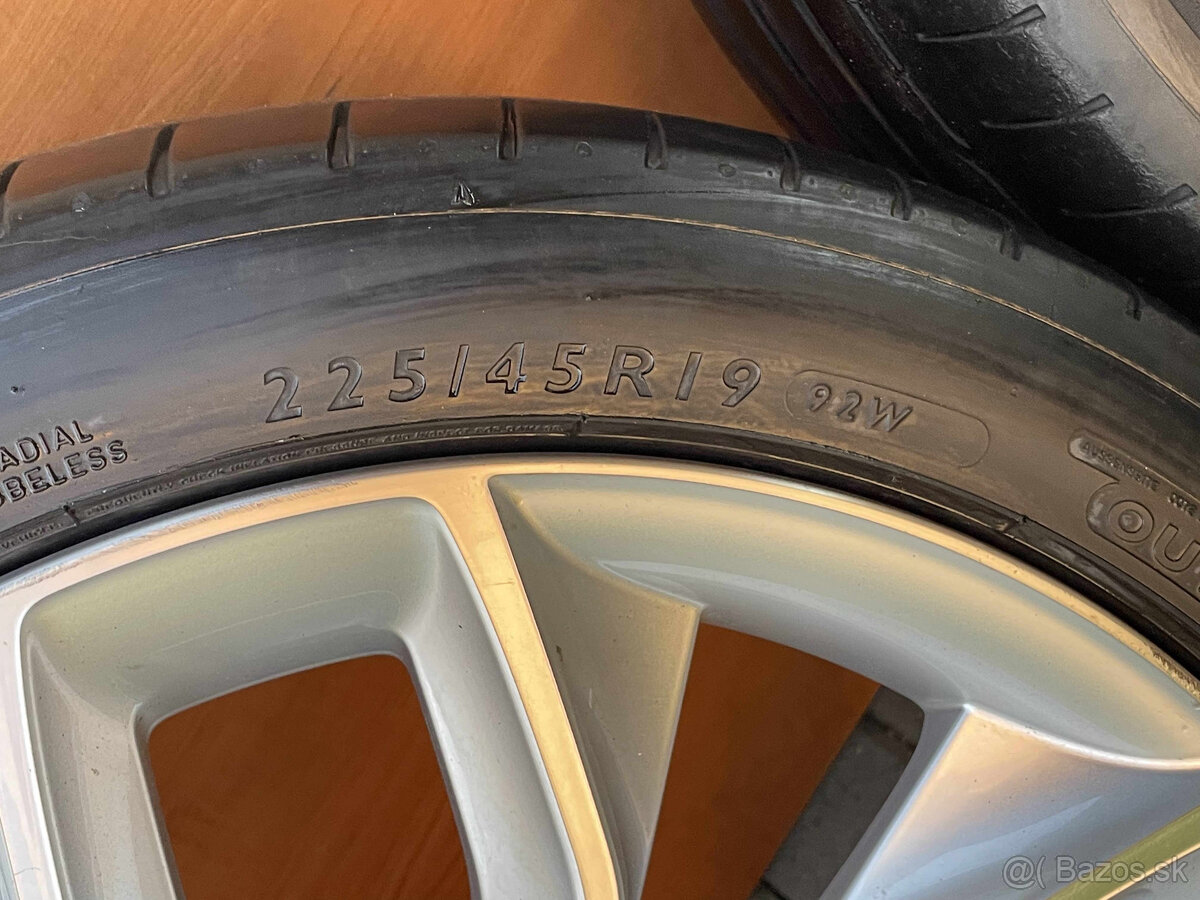 CRATER orig.skoda 5x112 8jx19 ET 45 VW 225 45 R19 - 6