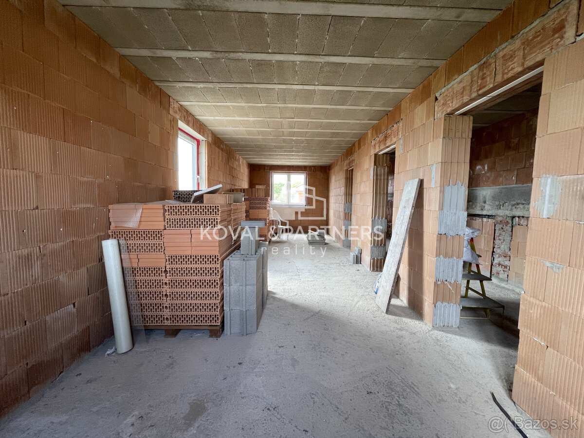 Rodinný dom v Nitrianskych Hrnčiarovciach - 6