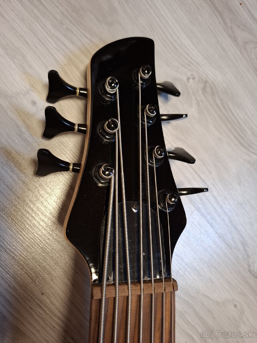 7 strunová bezpražcová bassgitara - 6