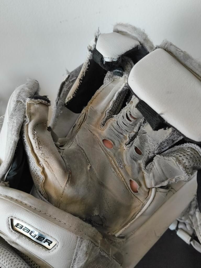 Hokejová brankárska lapačka a vyrážačka Bauer - 6