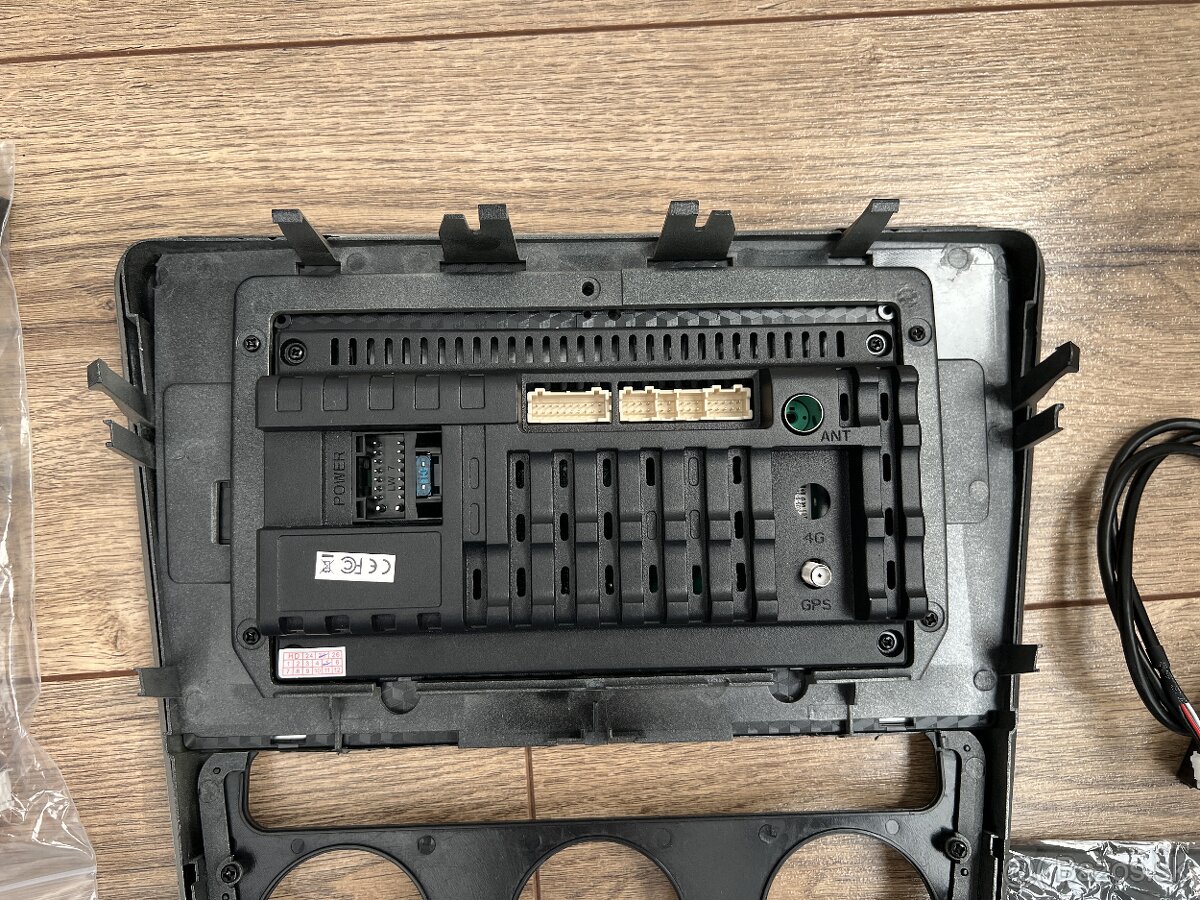 Android rádio 10” - 6