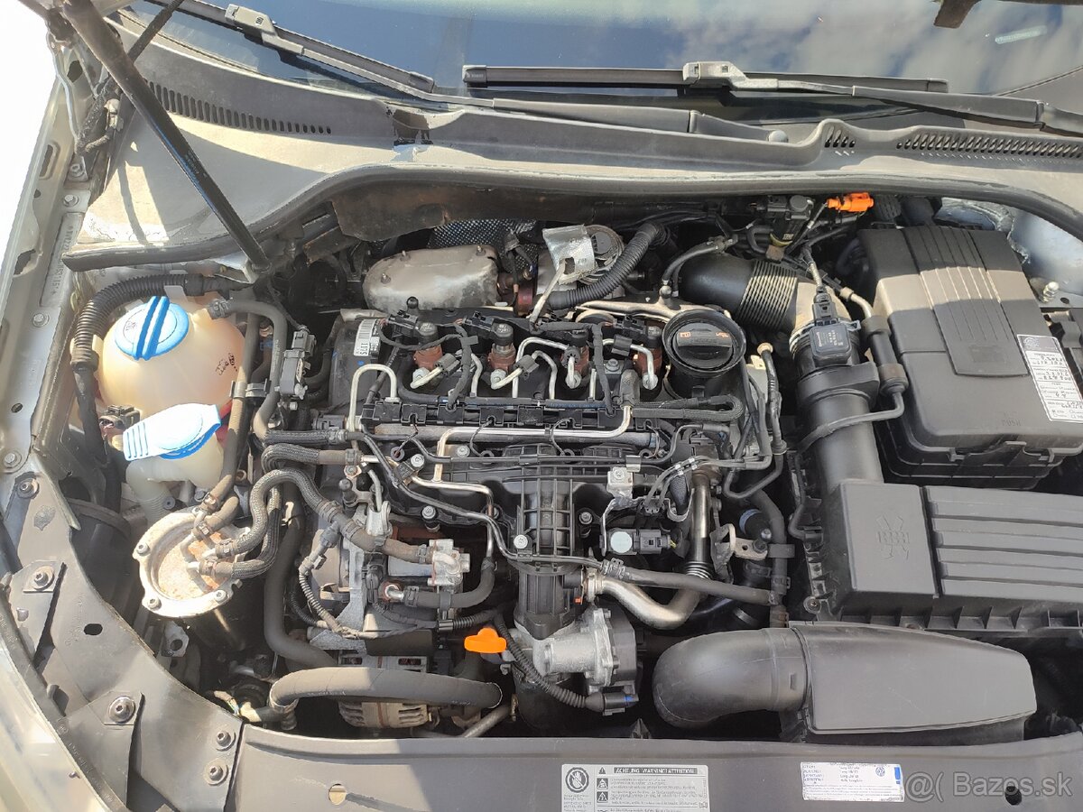 WV GOLF 6 1.6 TDI BLUE MOTION - 6