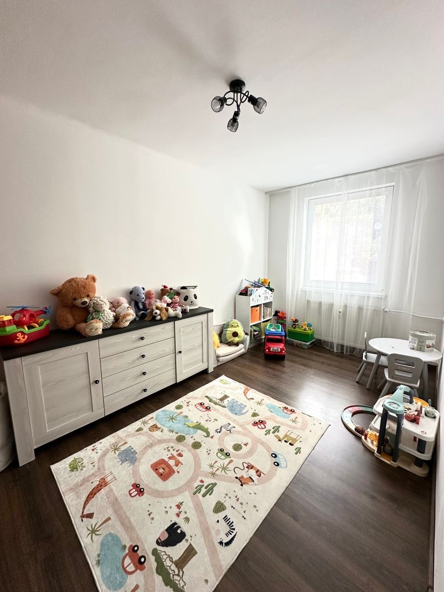 NA PREDAJ: 3i byt v tichej lokalite G. Dusíka v Trnave - 6