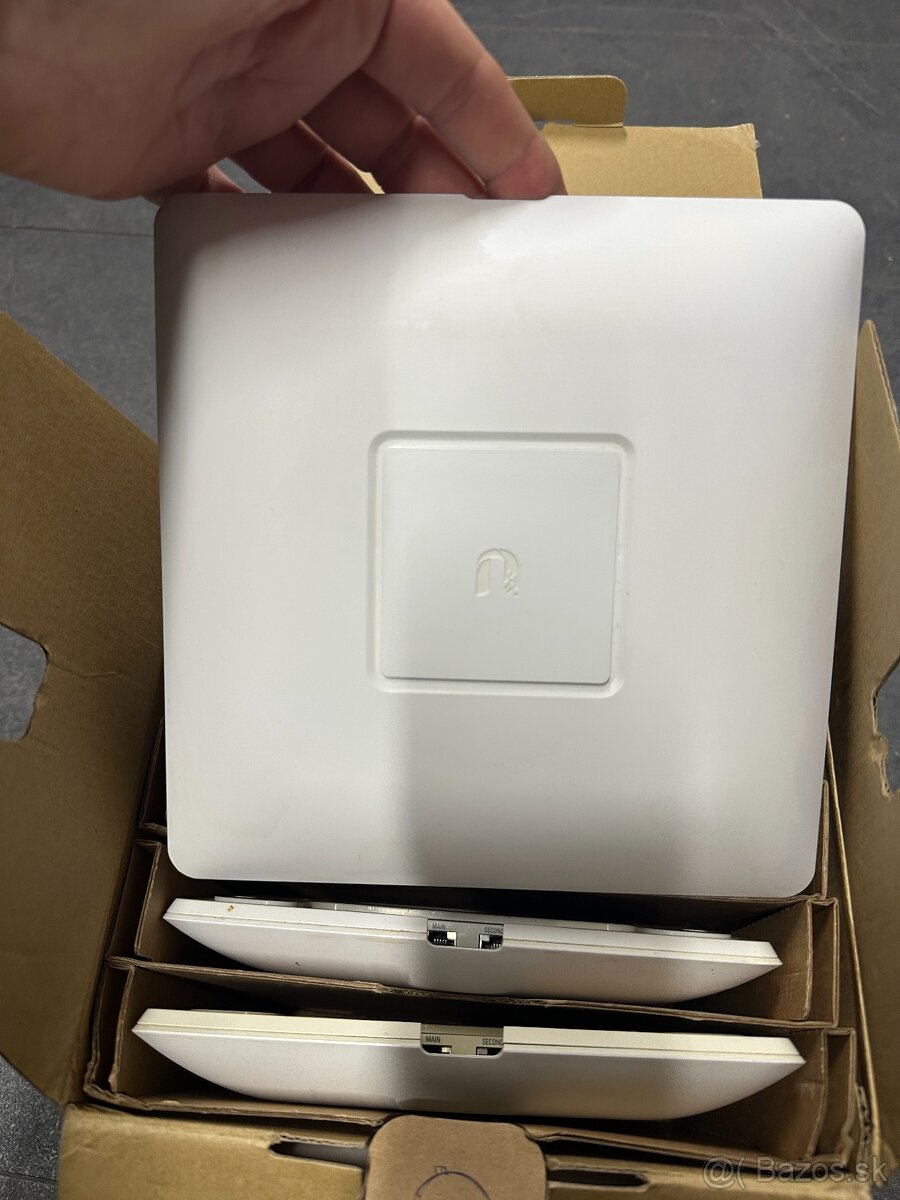 Ubiquiti UniFi AP AC - 6