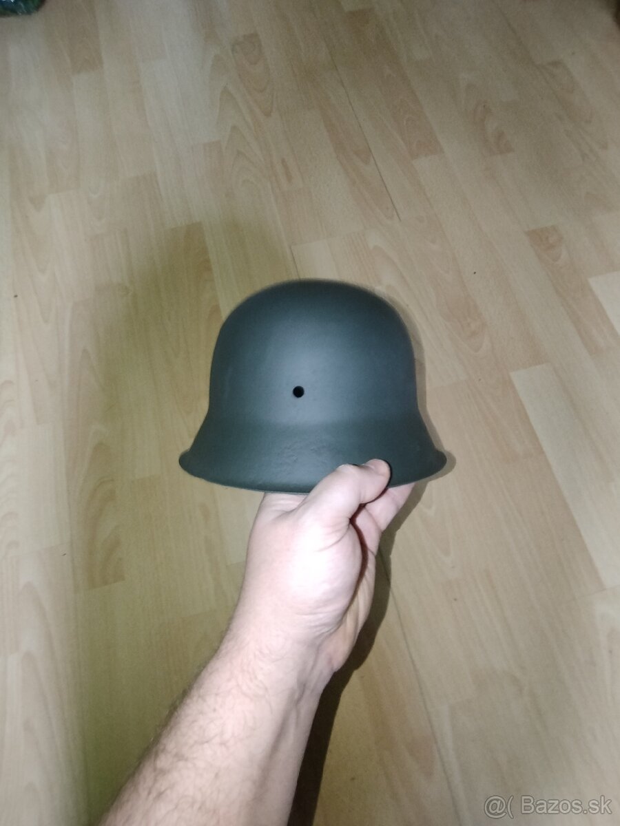 Nemecka helma M42 veľkosť 64 - 6