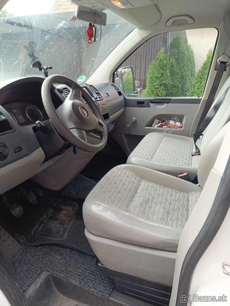 Volkswagen Transporter valník s plachtou - 6