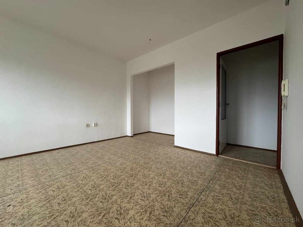 Predaj 1 iz.bytu 34m2,Lipt.Lúžna - 6