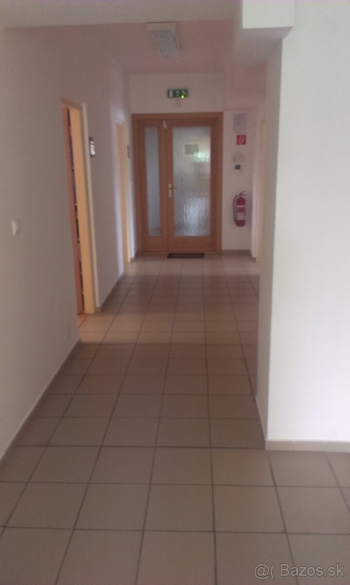 Dám do prenájmu sklady v Žiline v centre na Bulvári - 6