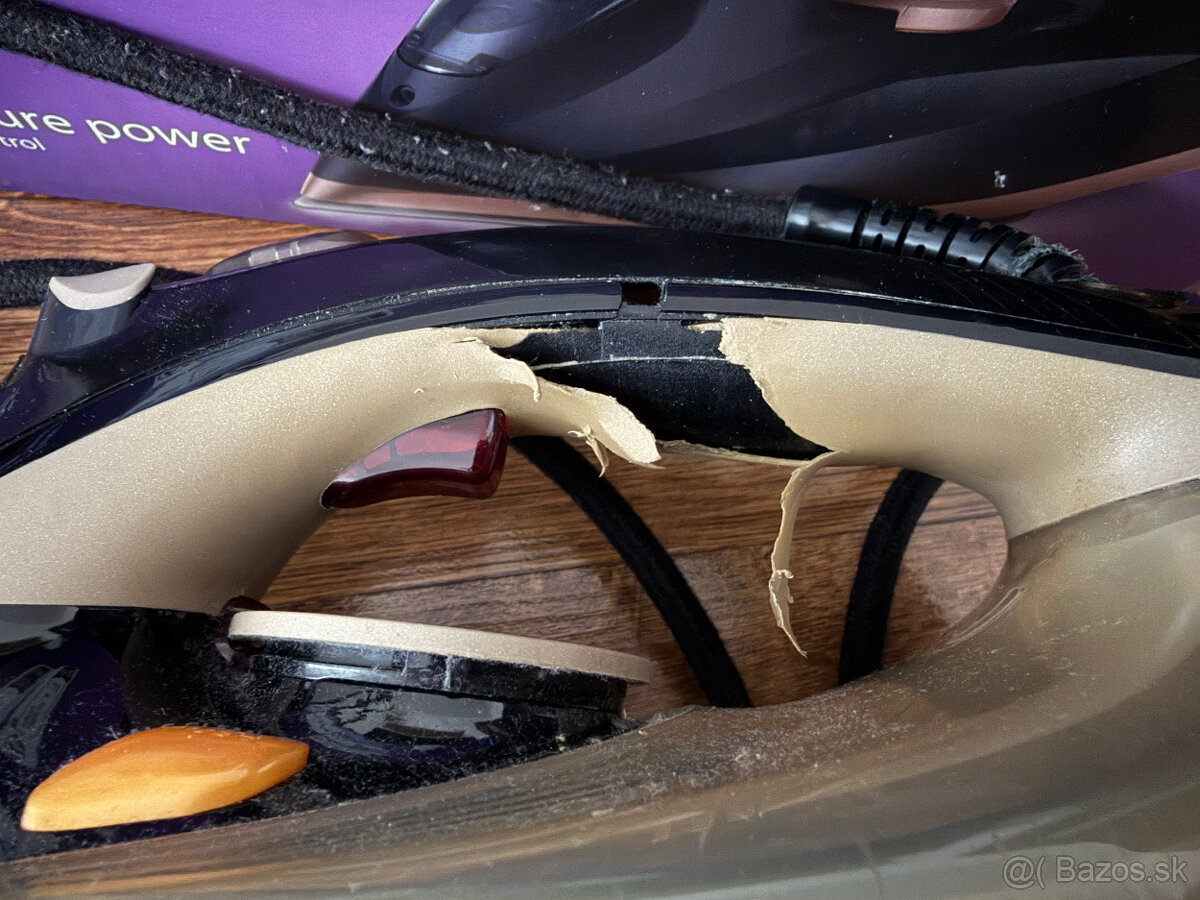 Predám žehličku Philips Azur 7500 Series 3200W - 6