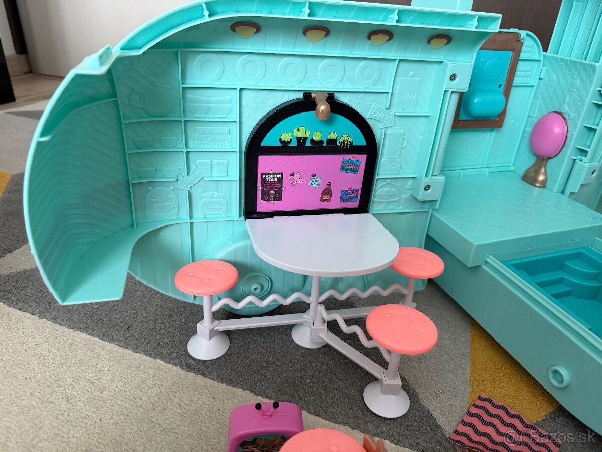 L.O.L. Surprise Karavan - 6