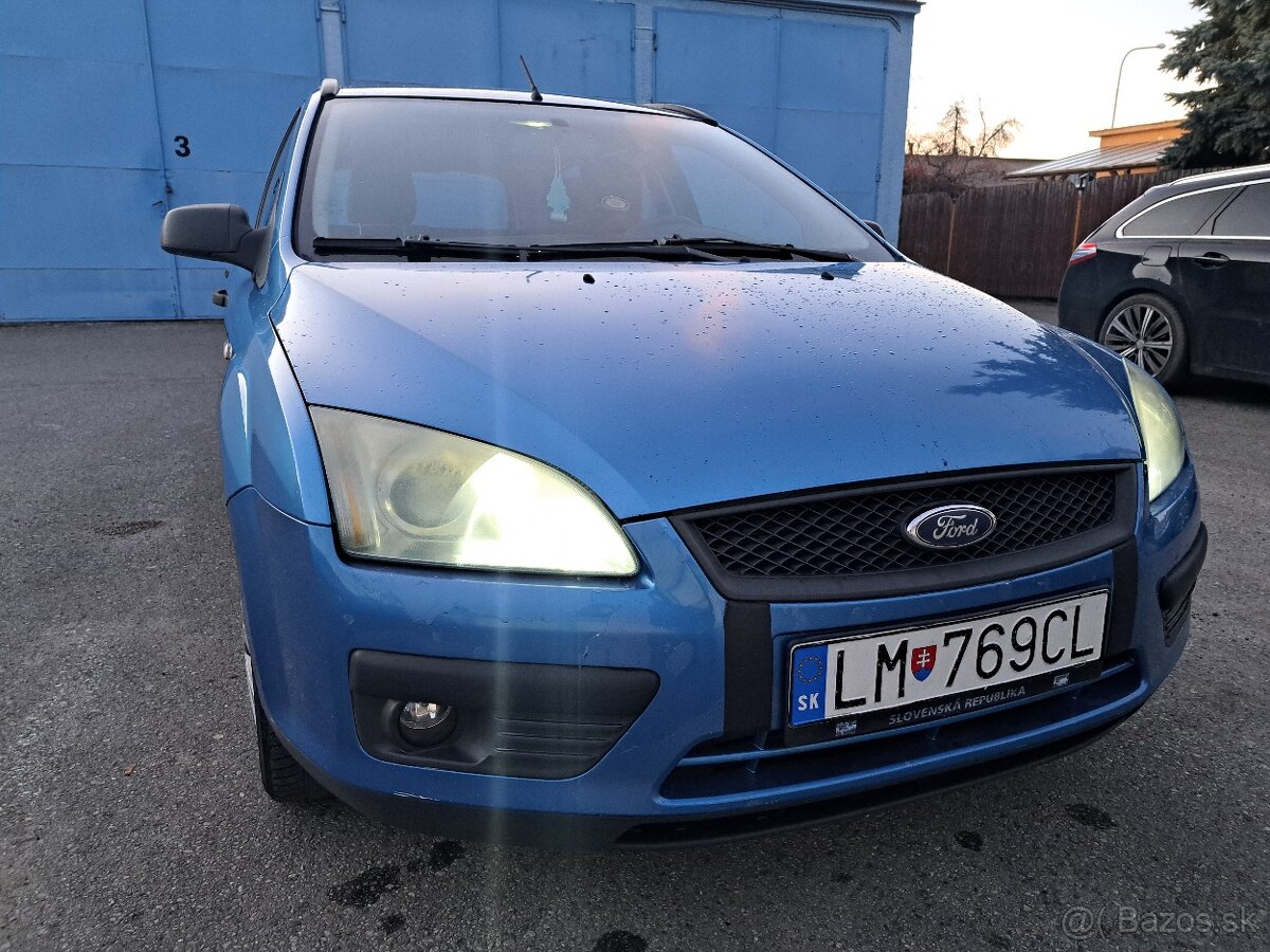 Ford Focus Combi Mk2 Ghia - 6