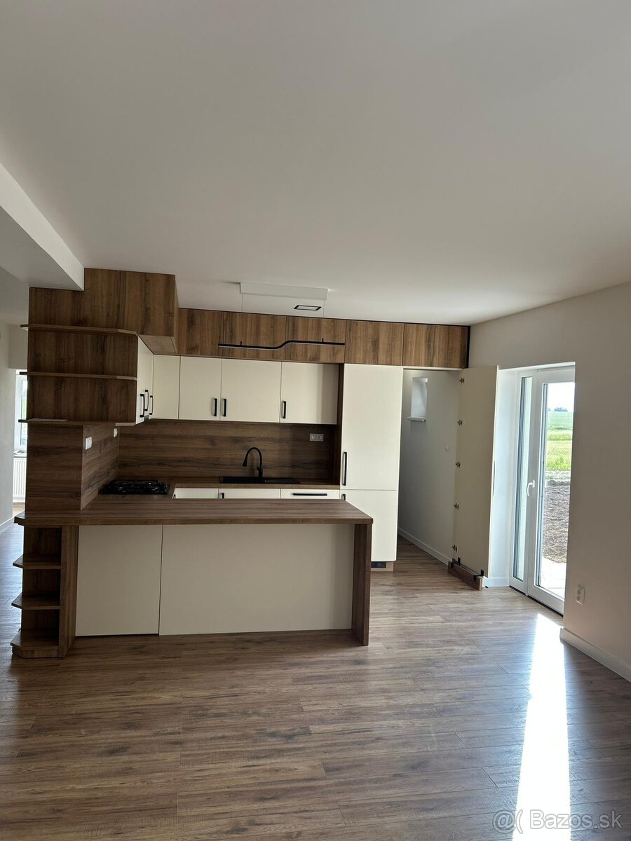 Predám rodinný dom v Branove - 6