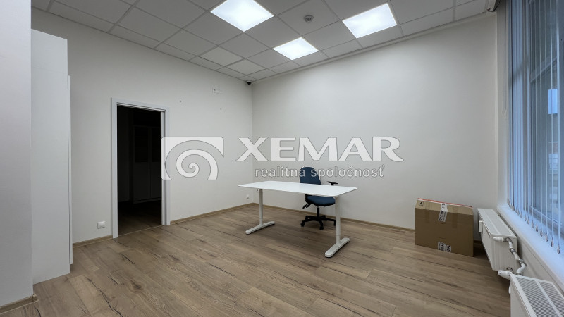 Kancelárske, obchodné priestory na prenájom, centrum Bans... - 6
