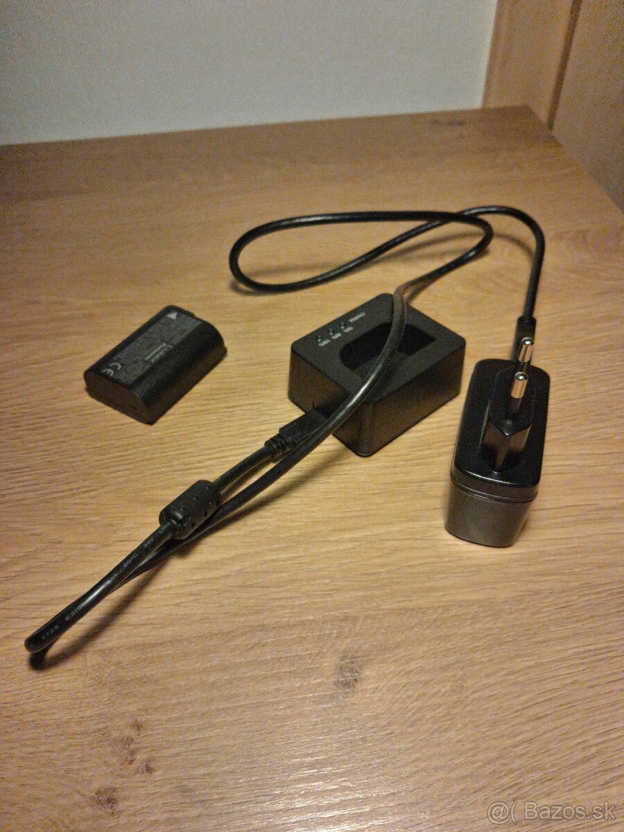 Panasonic LUMIX DC- S5 Full-Frame - 6