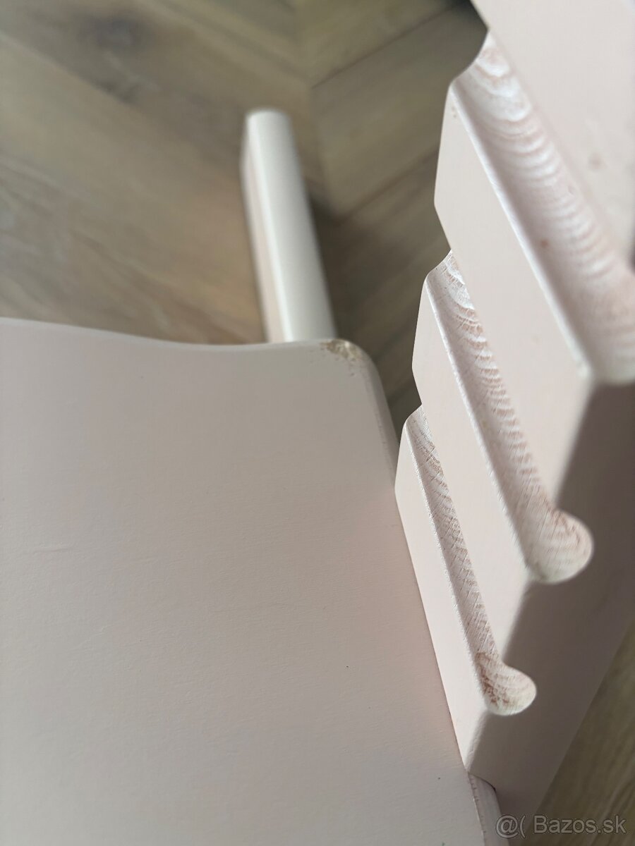 Stokke stolicka - 6