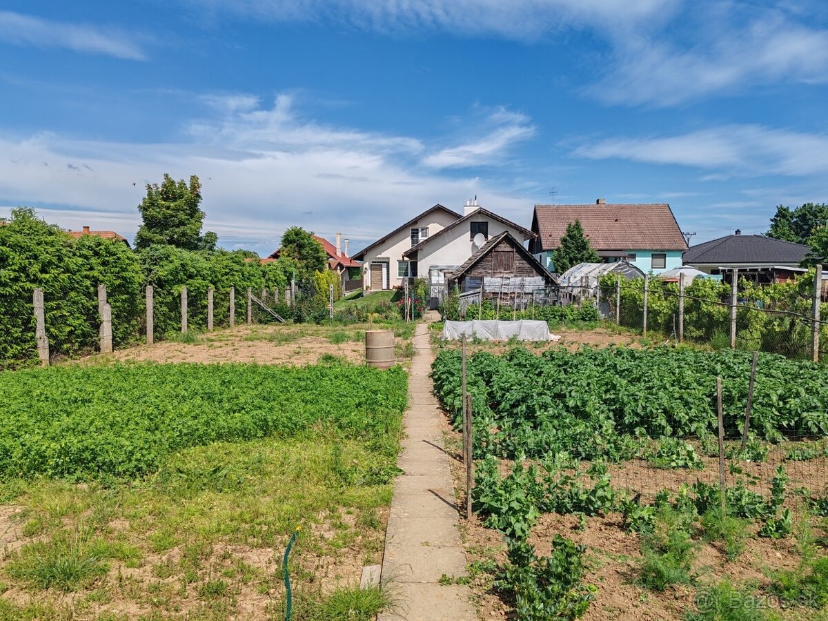 Brodzany - pekný a udržiavaný domček vo veľmi dobrom stave - 6