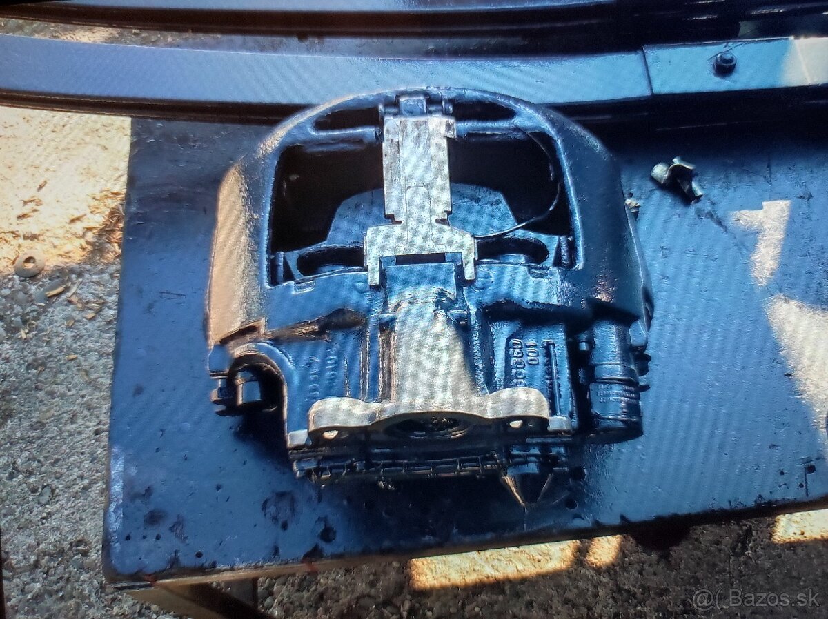 Iveco EuroCargo brzdové strmene - 6