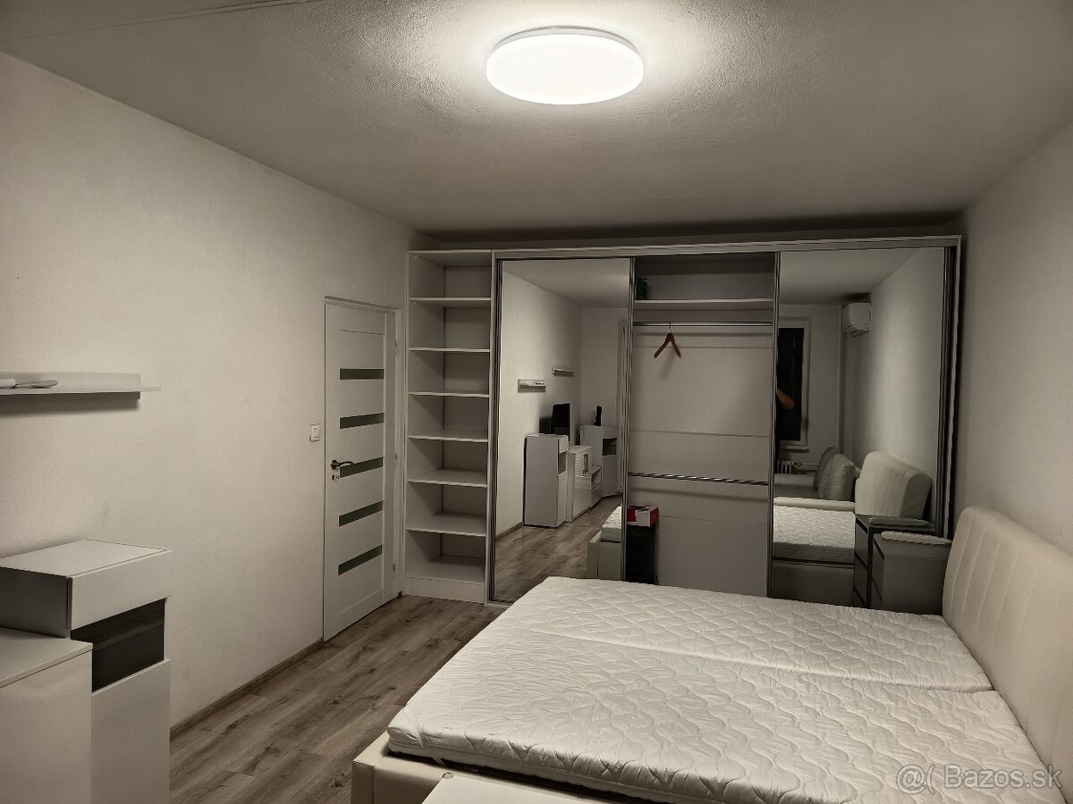 Prenájom 1izb byt - 6