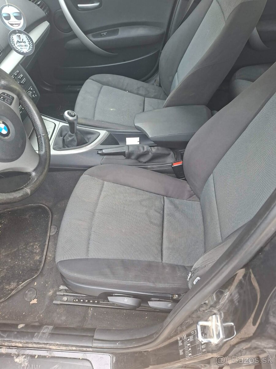 BMW E87 2.0 nafta - 6