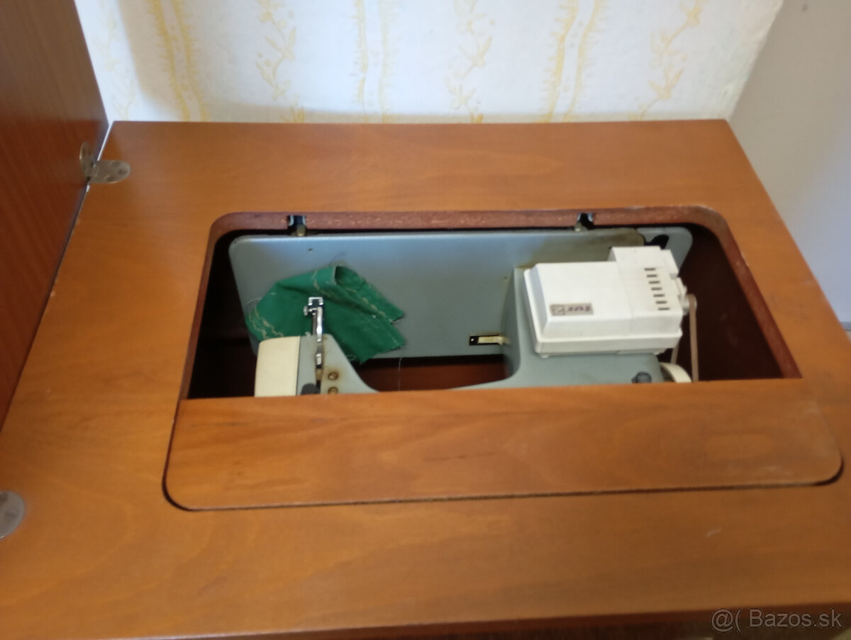 Šijací stroj Veritas. - 6