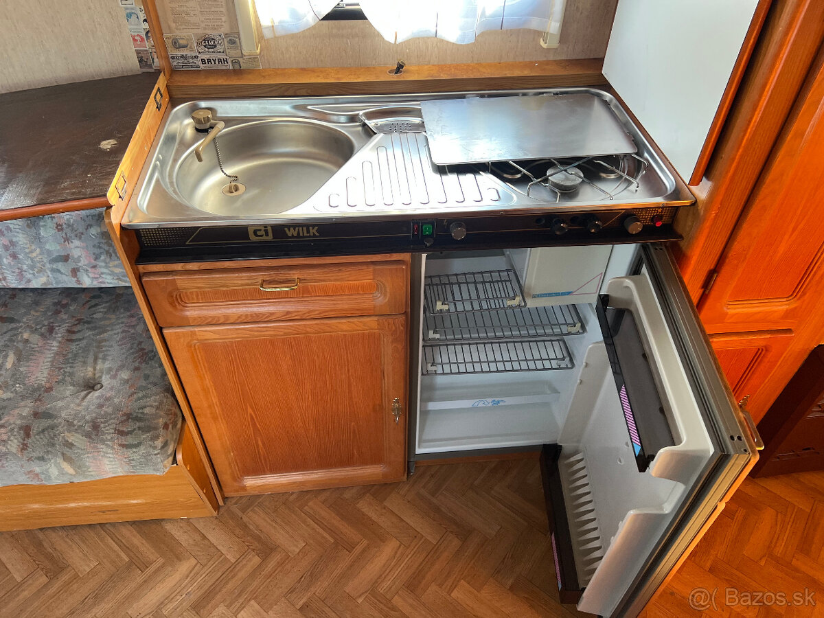 Karavan Wilk De luxe 495 - 6