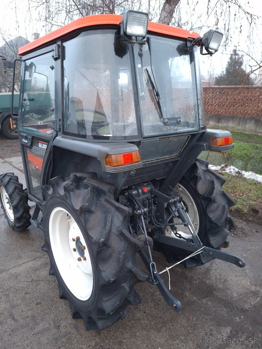 Malotraktor Kubota GL260 - 6