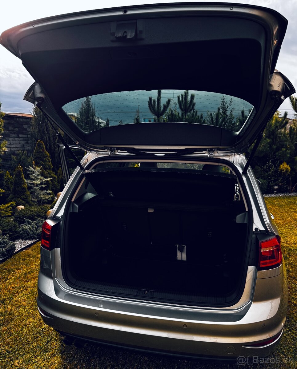 VW Golf Sportsvan benzín Highline 1.4 TSI BMT - 6