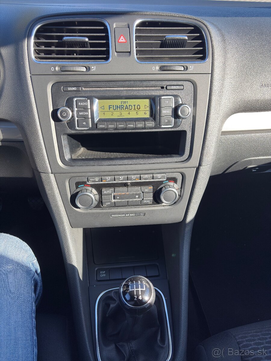Vw golf 6 benzín - 6