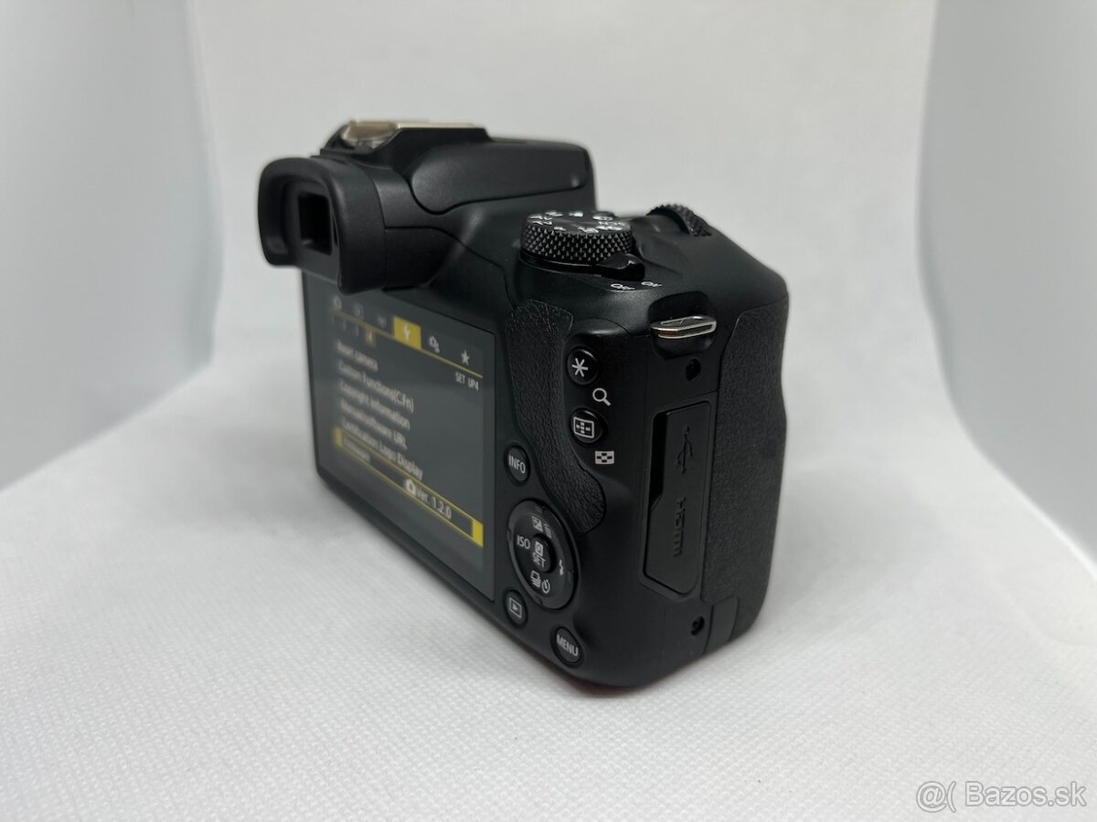 Canon R100 + Canon RF-S 18-45mm - shutter count 21XX - 6