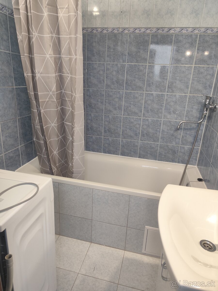 Prenájom 2-izbovy byt centrum Hlohovec - 6