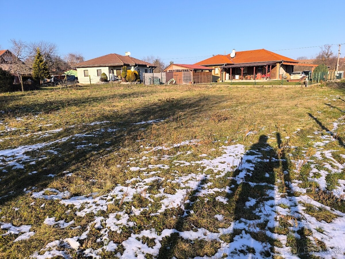 Predaj pozemku v obci Veľá Dolina - 6