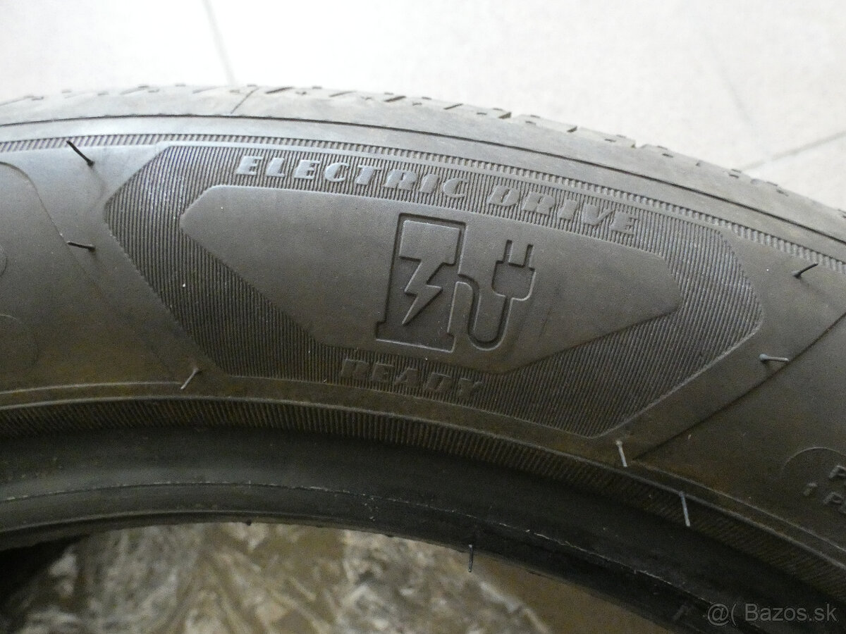 Predám pneumatiky goodyear efficientgrip performance - 6