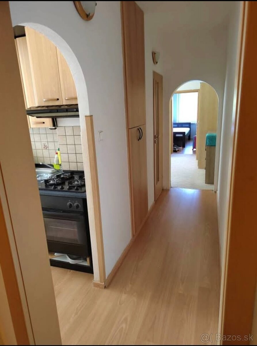Byt pre študentky - Sídlisko Chrenová - 6