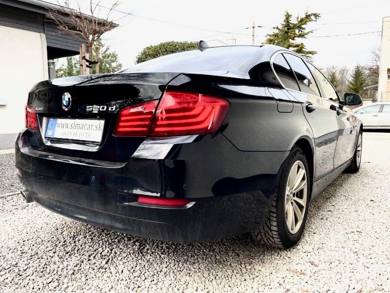 BMW Rad 5 520d xDrive 190k, Mesačne: 263€ - 6