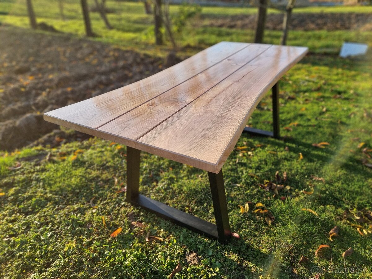 Jedálenský stôl z masívu - 6