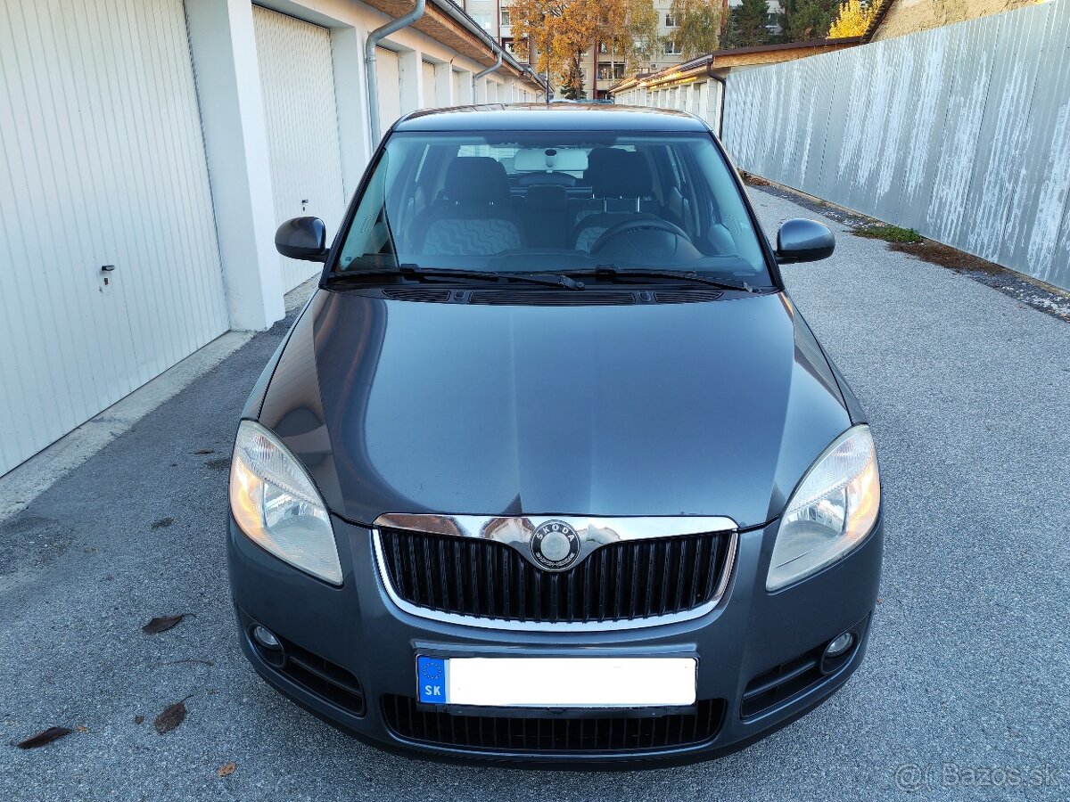 Škoda Fabia II 1.4 16V Benzin - 6