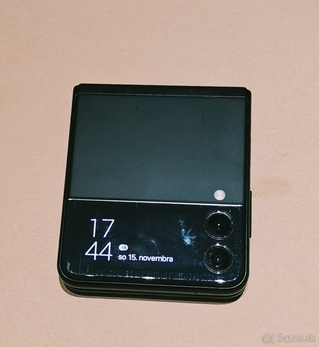 Samsung Z Flip 3 - 6