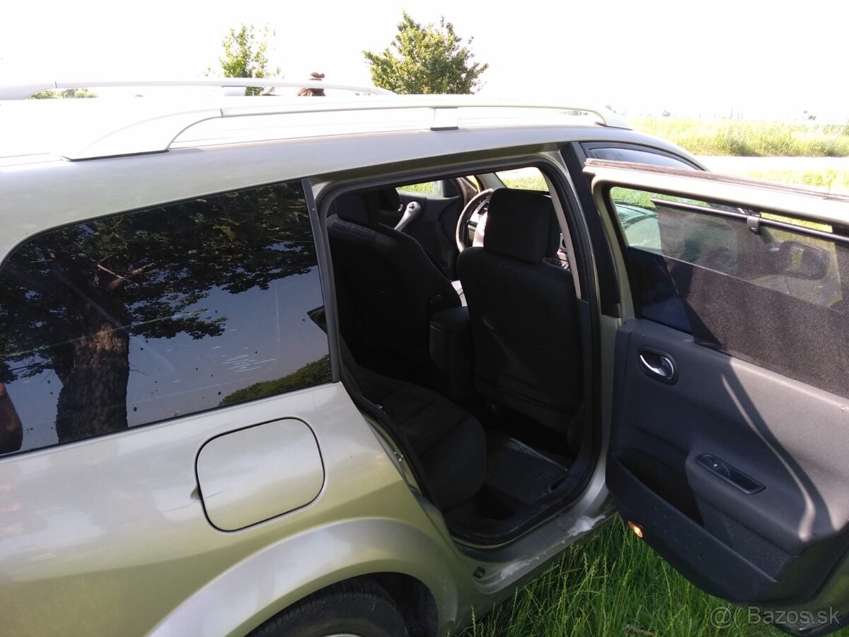 Renault megane grandtour II - 6