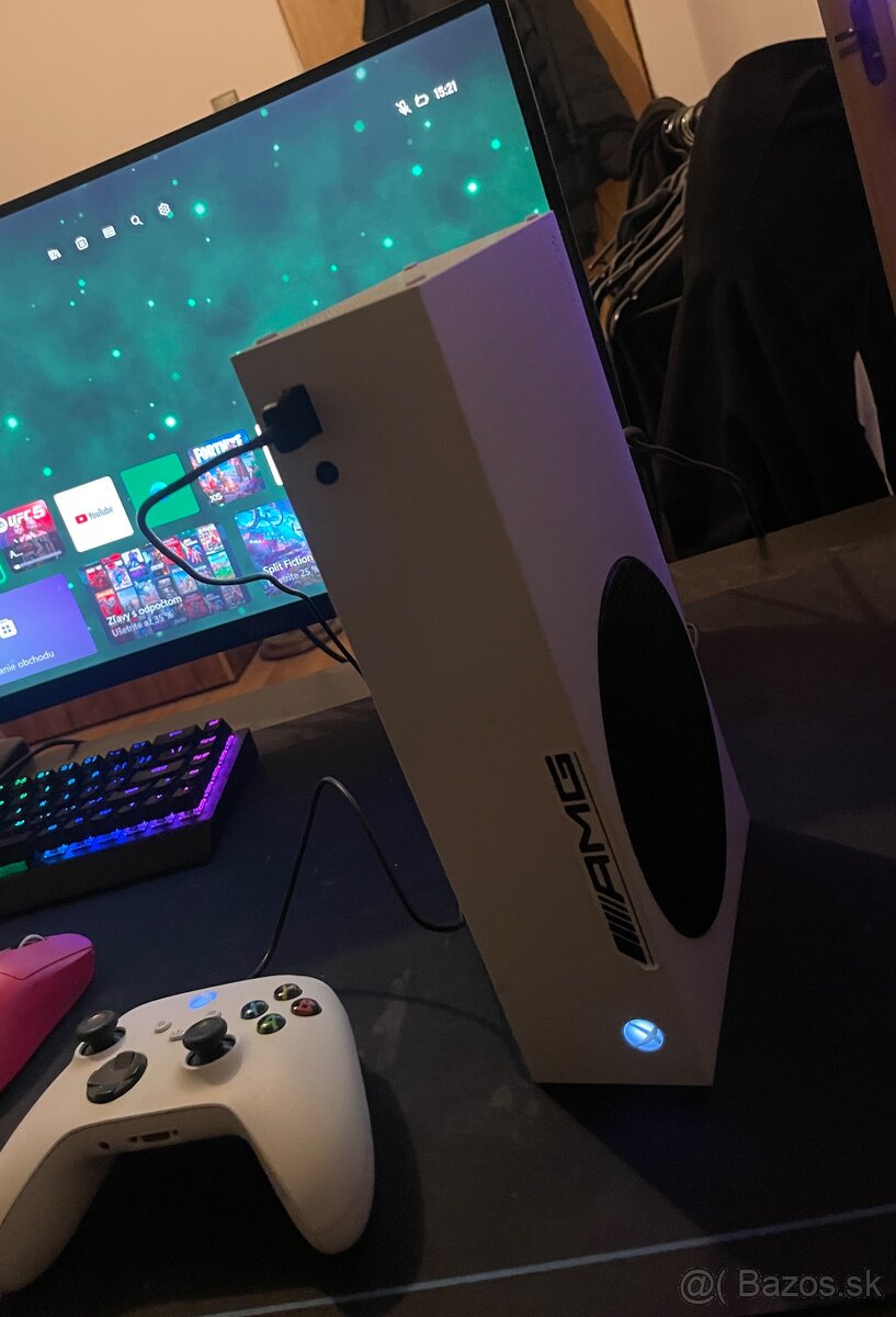 xbox series s 512gb s ovladacom - 6