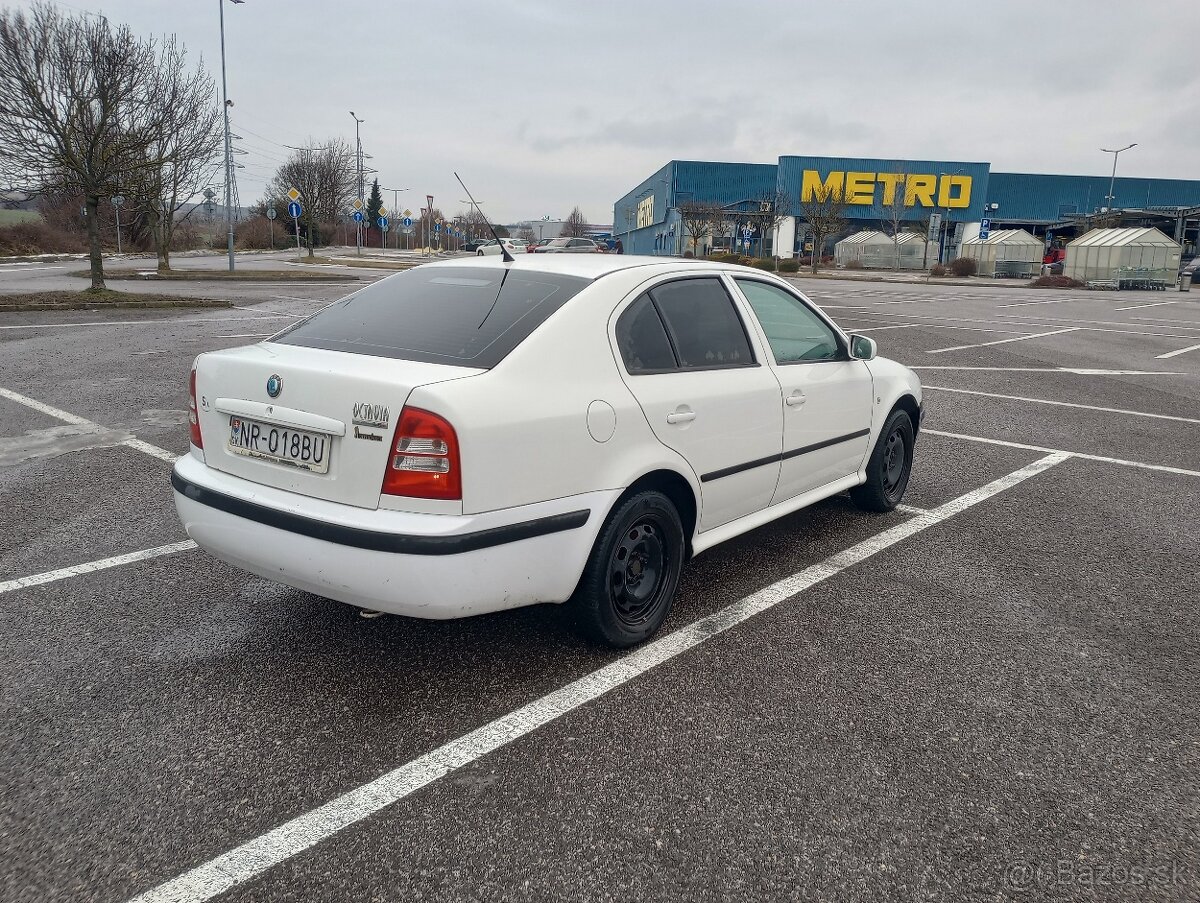 Škoda Octavia 1 1,6 75kw - 6