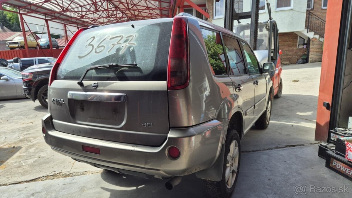 Nissan x-Trail 2,2DCi 100kw - 6