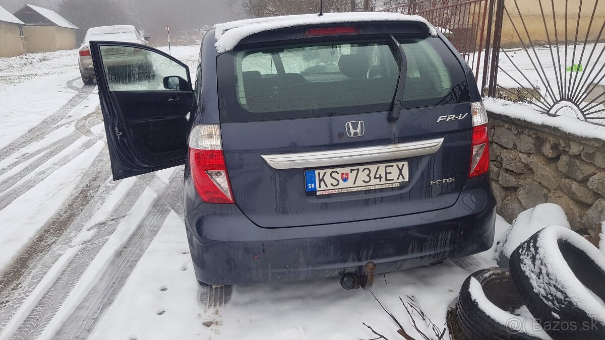 predám Honda fr-v - 6