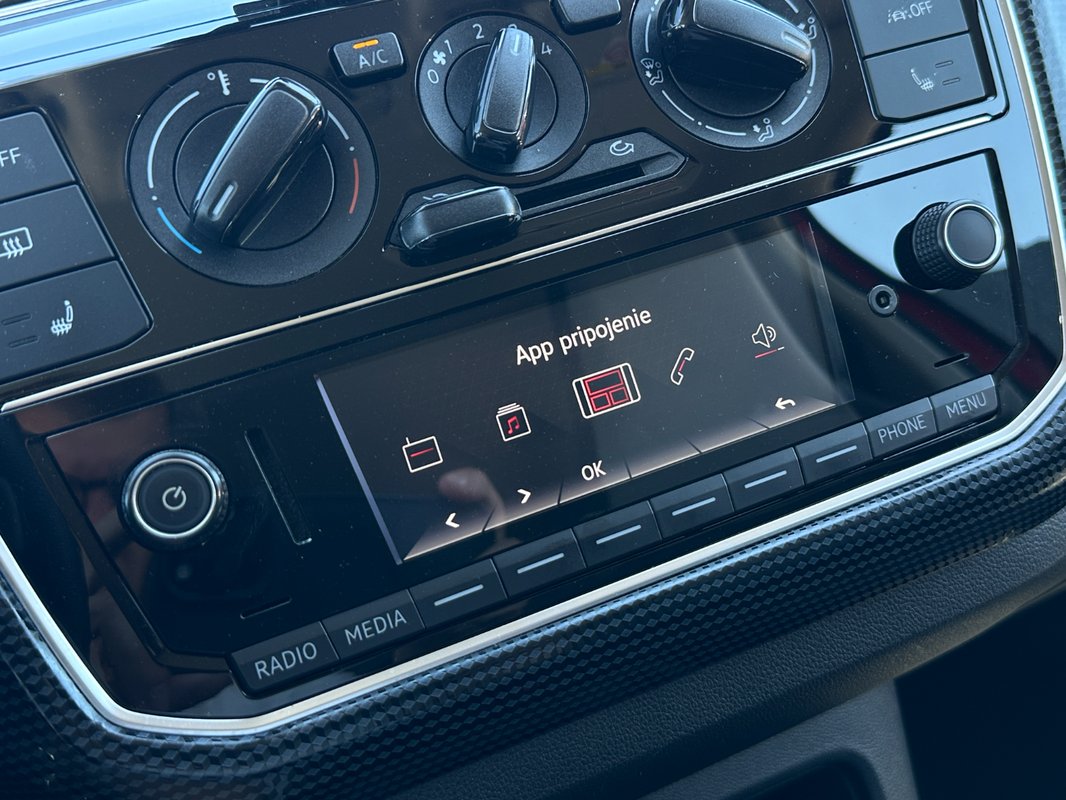 Volkswagen Up 1.0 MPI M5 - 6