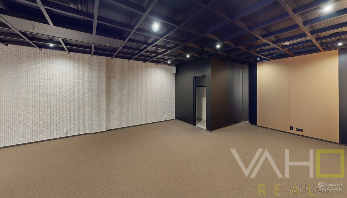 🏙️ Na predaj obchodný priestor v úplnom centre Senca - 6