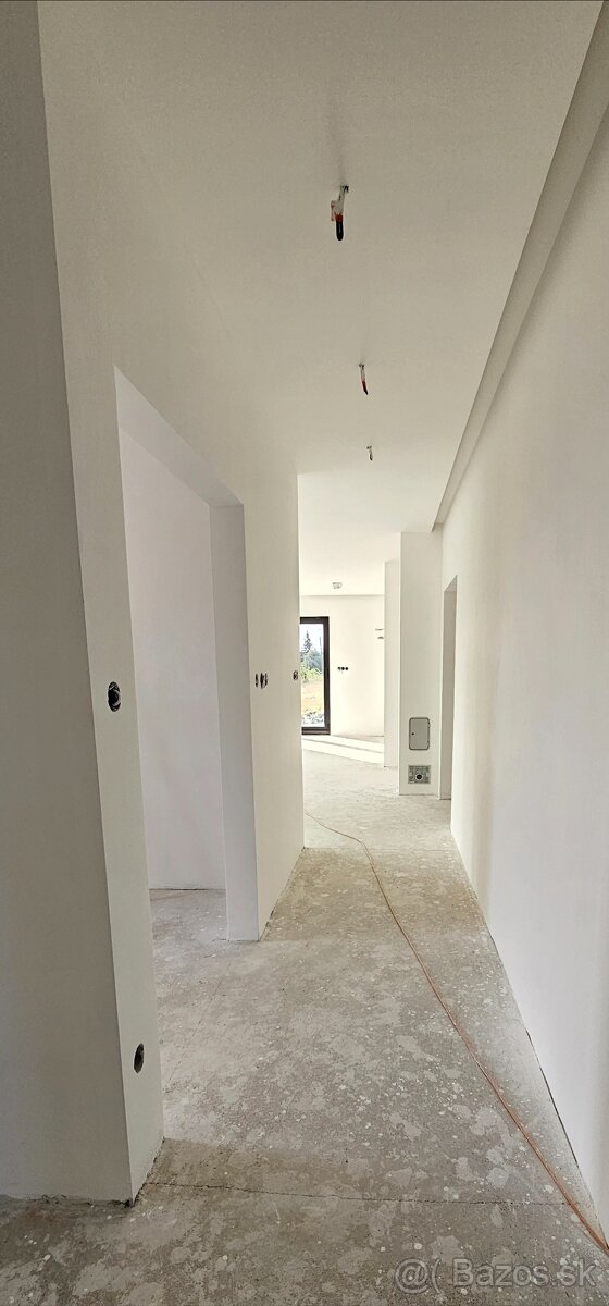 5-izbový bungalov 150 m2– novostavba, pozemok 750 m² - 6